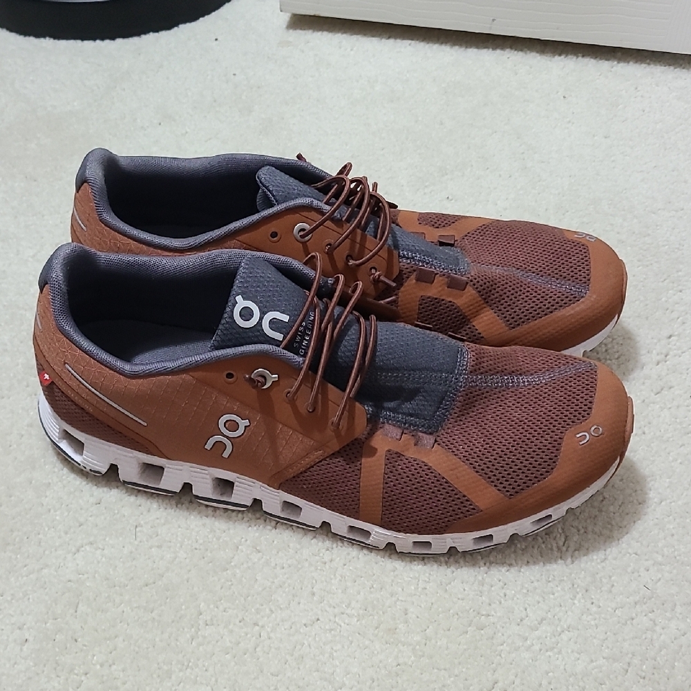 On Running Men's Athletic Shoes in Brown and Gray